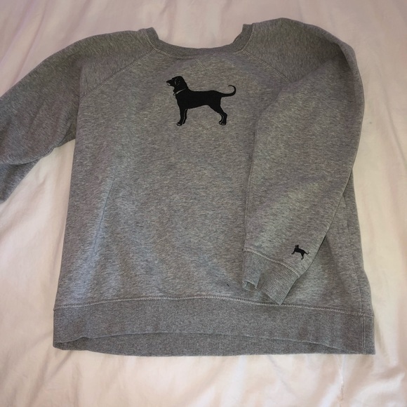 The Black Dog Sweaters - The black dog sweatshirt